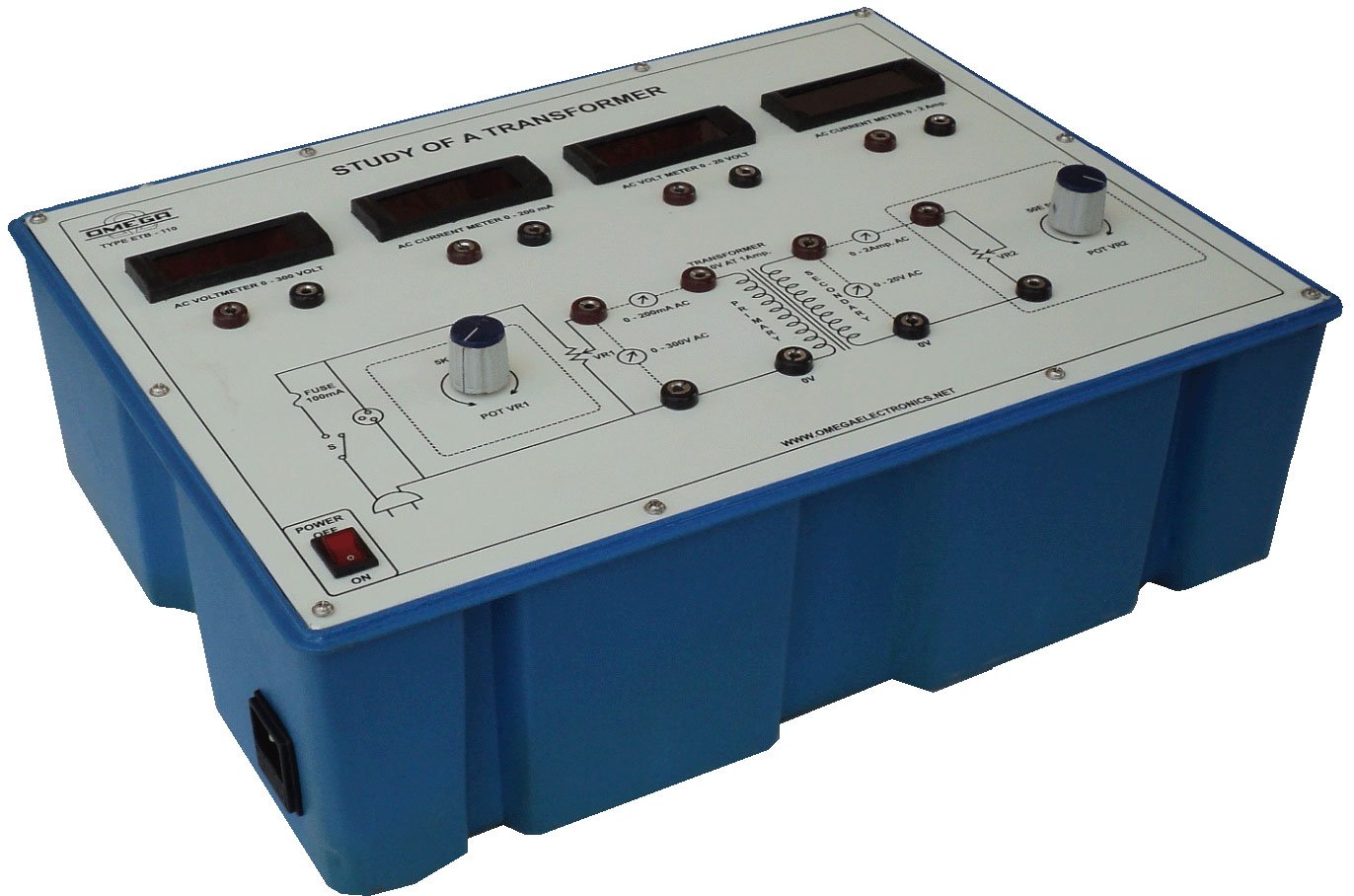 Study of a Transformer  with power supply and 4 meters (C.R.)